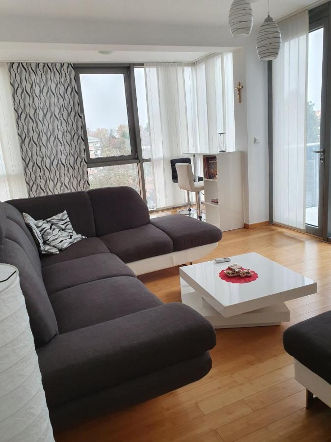 Penthouse Heart Of Slavonia **** Apartment Ðakovo Bagian luar foto